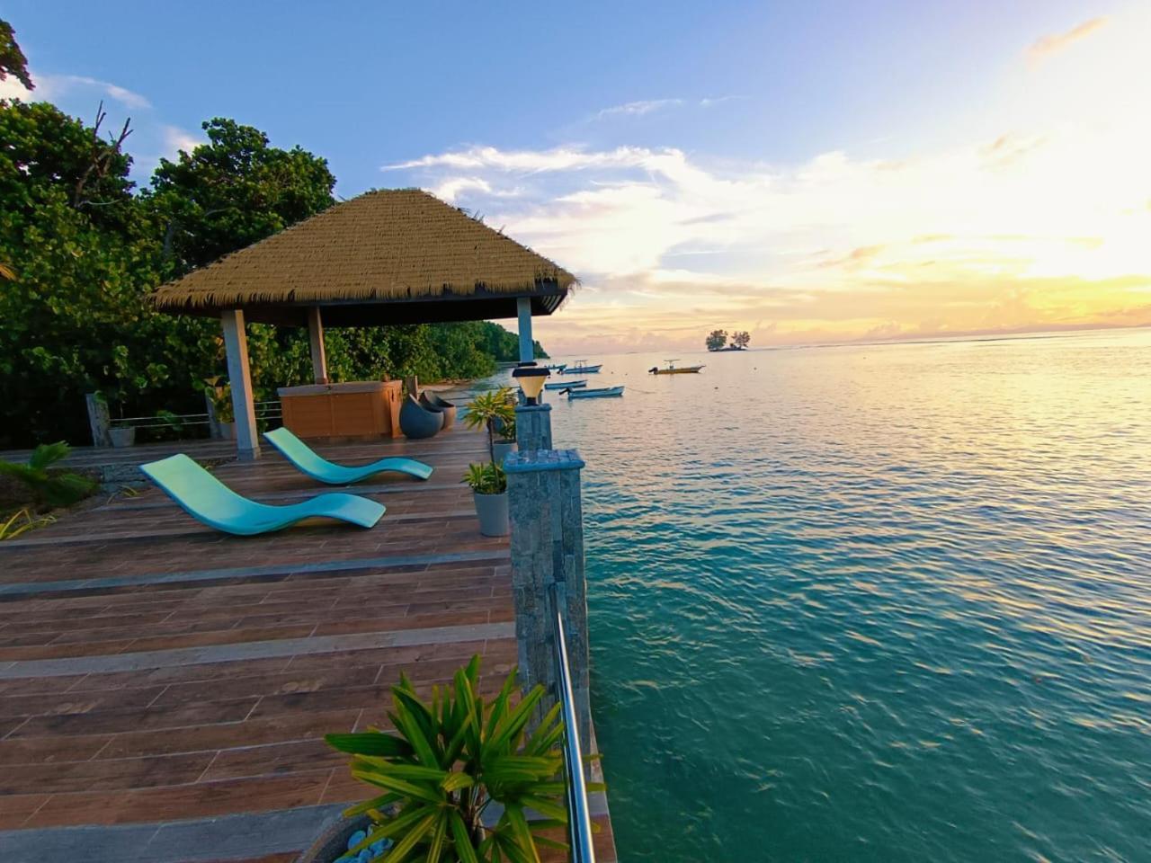 La Digue Luxury Beach & Spa エクステリア 写真