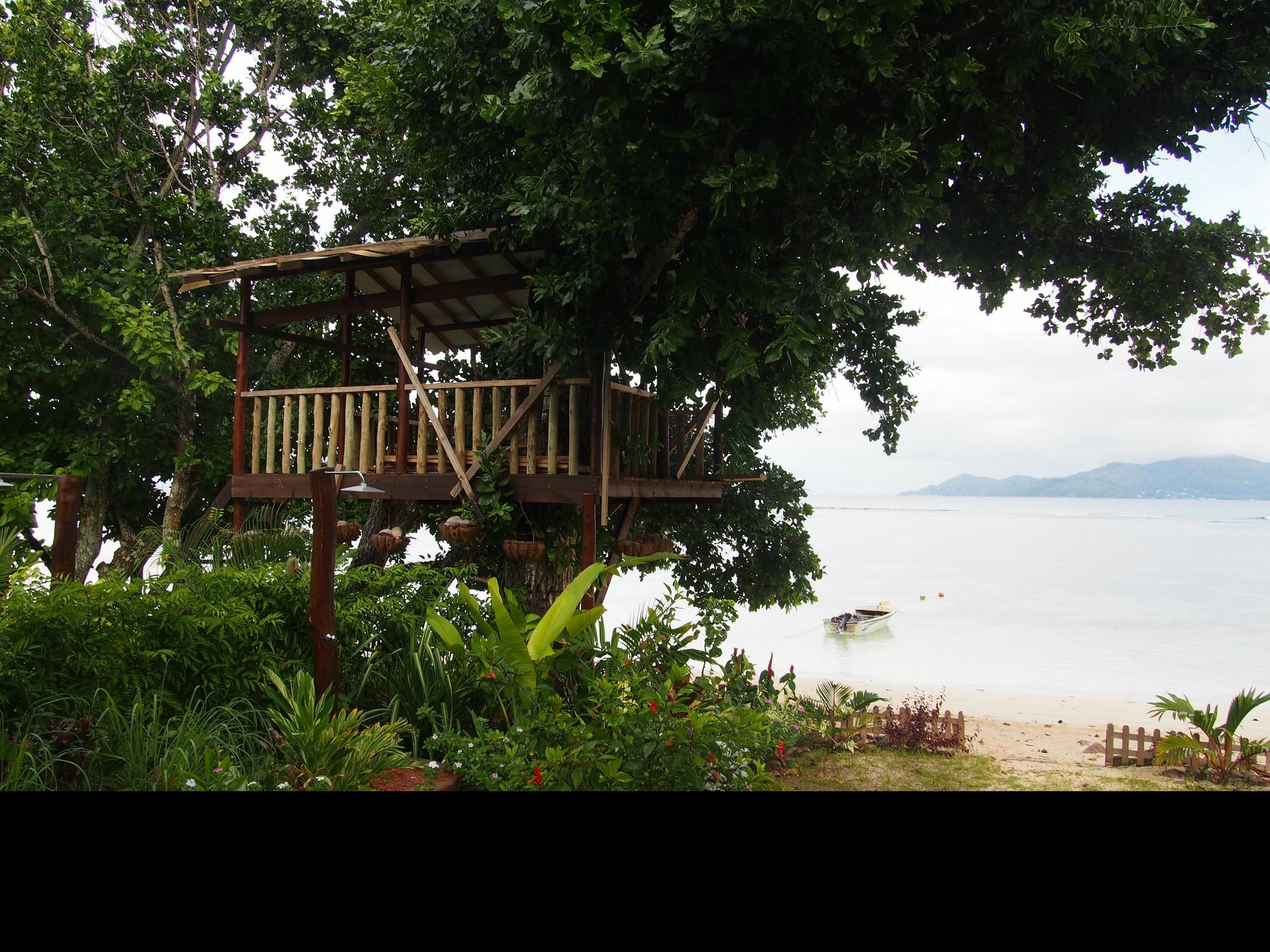La Digue Luxury Beach & Spa エクステリア 写真