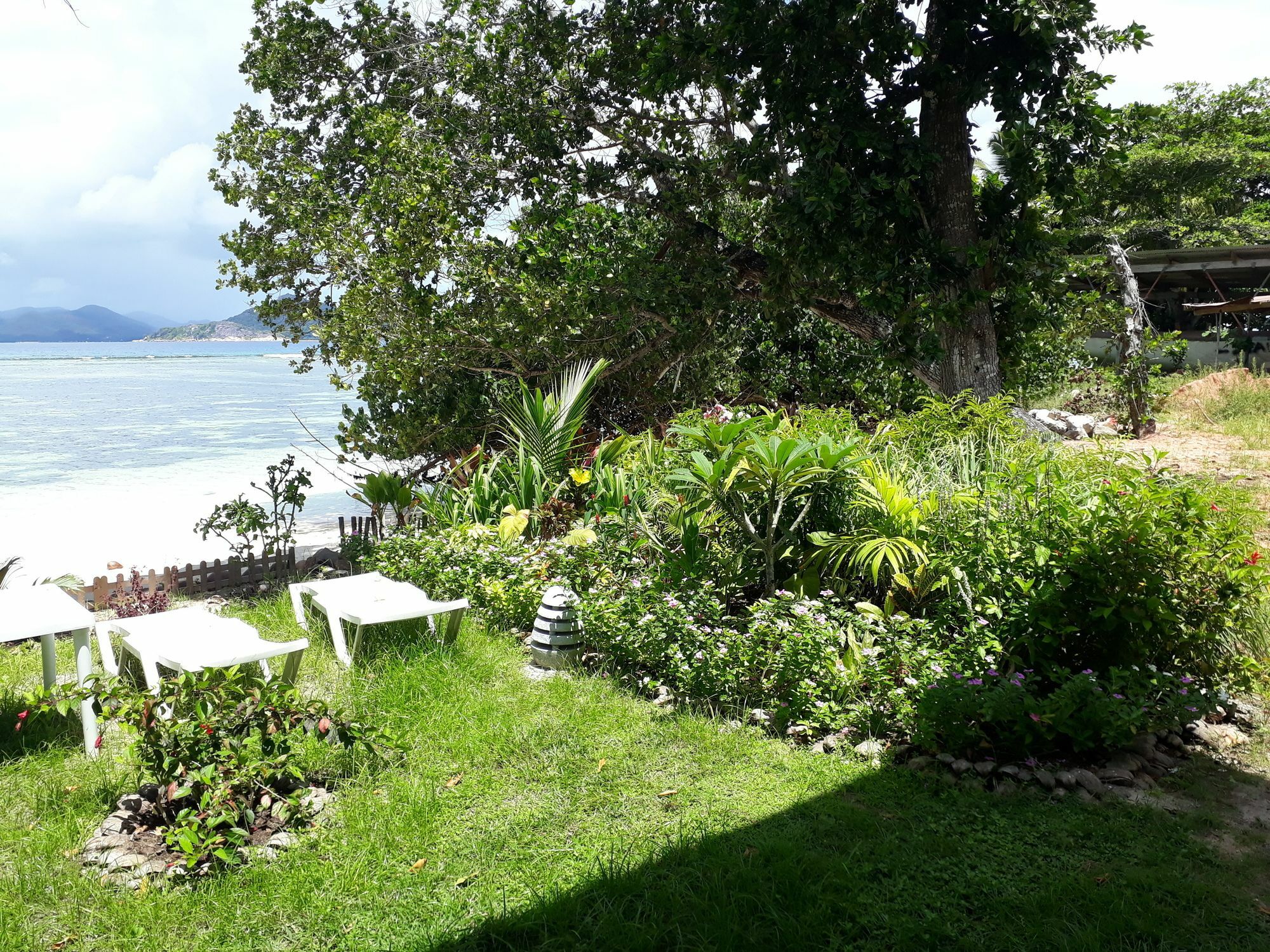 La Digue Luxury Beach & Spa エクステリア 写真